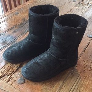 Cozy Abeo Boots